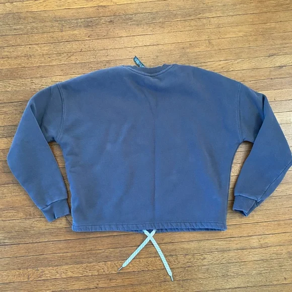 Vuori Grey Crewneck - Picture 5 of 5